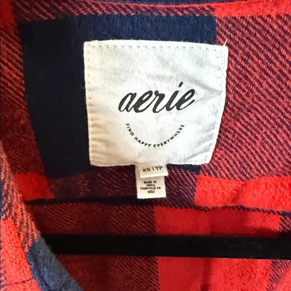Aerie Red and Black flannel - Picture 2 of 5
